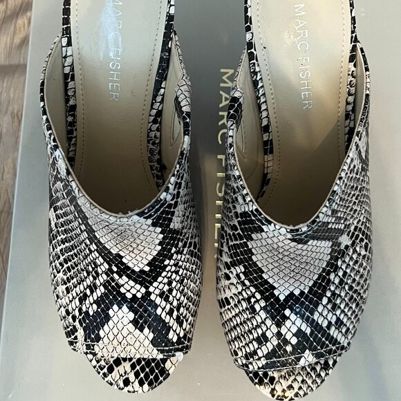Marc Fisher Open Toe Platform Snakeskin Espadrilles - Picture 3 of 5